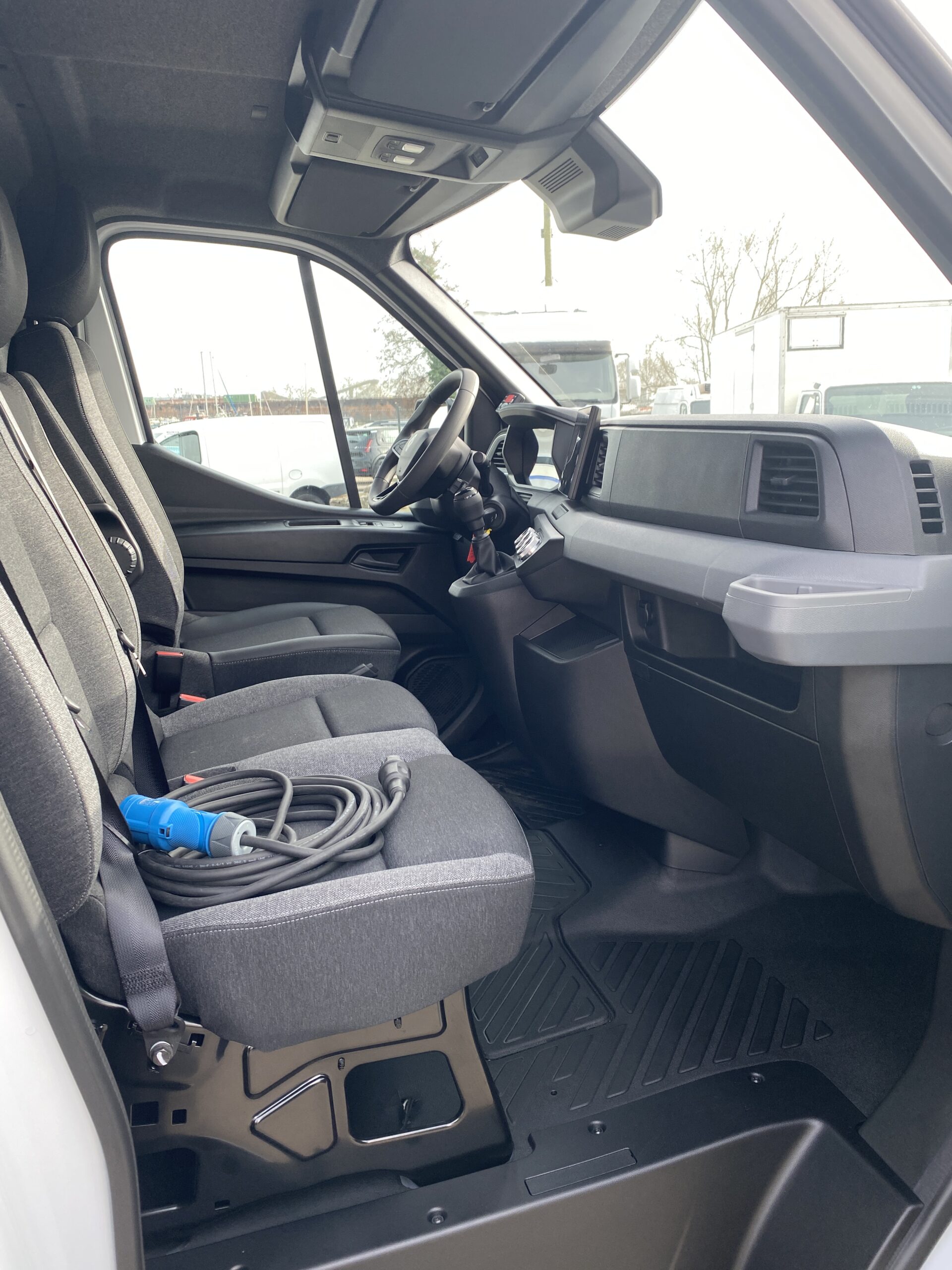 Renault Master 4 fourgon L2H2 frigorifique – Image 11
