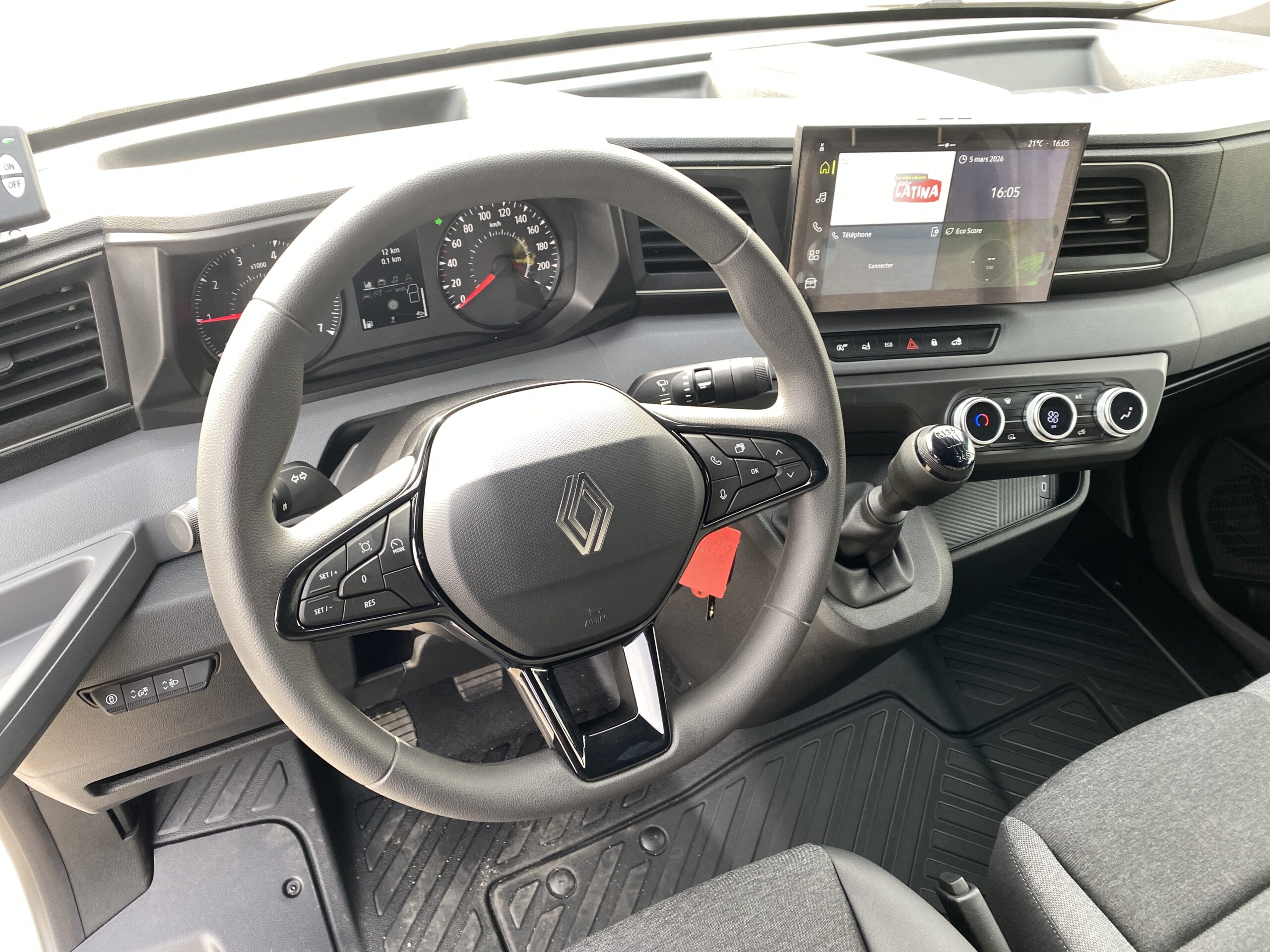 Renault Master 4 fourgon L2H2 frigorifique – Image 13